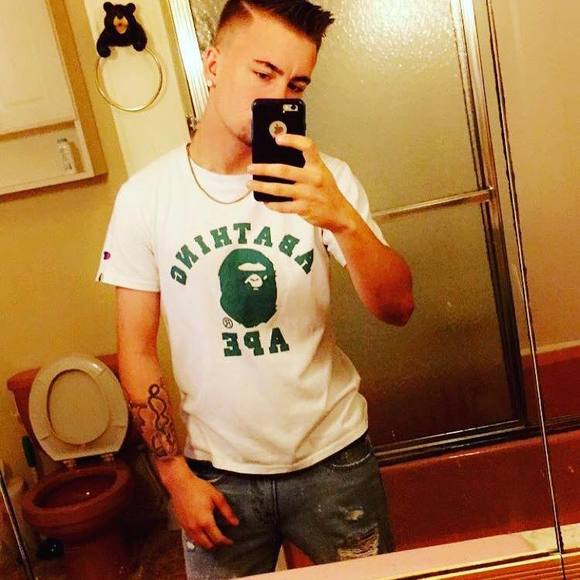 Meet your Posher, Scott - Picture 1 of 1